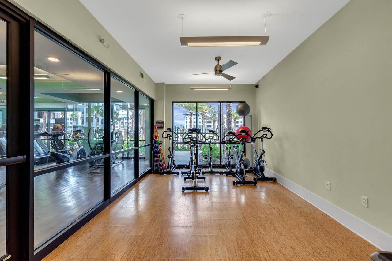 Seaworld - Disney Apartments By Nuovo Kissimmee Ngoại thất bức ảnh